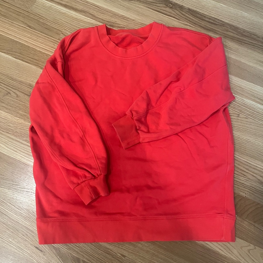 Lululemon oversized crew